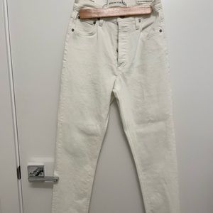 Aritzia Denim Forum - Yoko High Rise Slim 28L Size 24 White Jeans